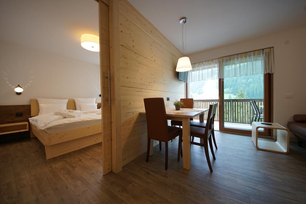Residence Plan De Corones San Vigilio Chambre photo